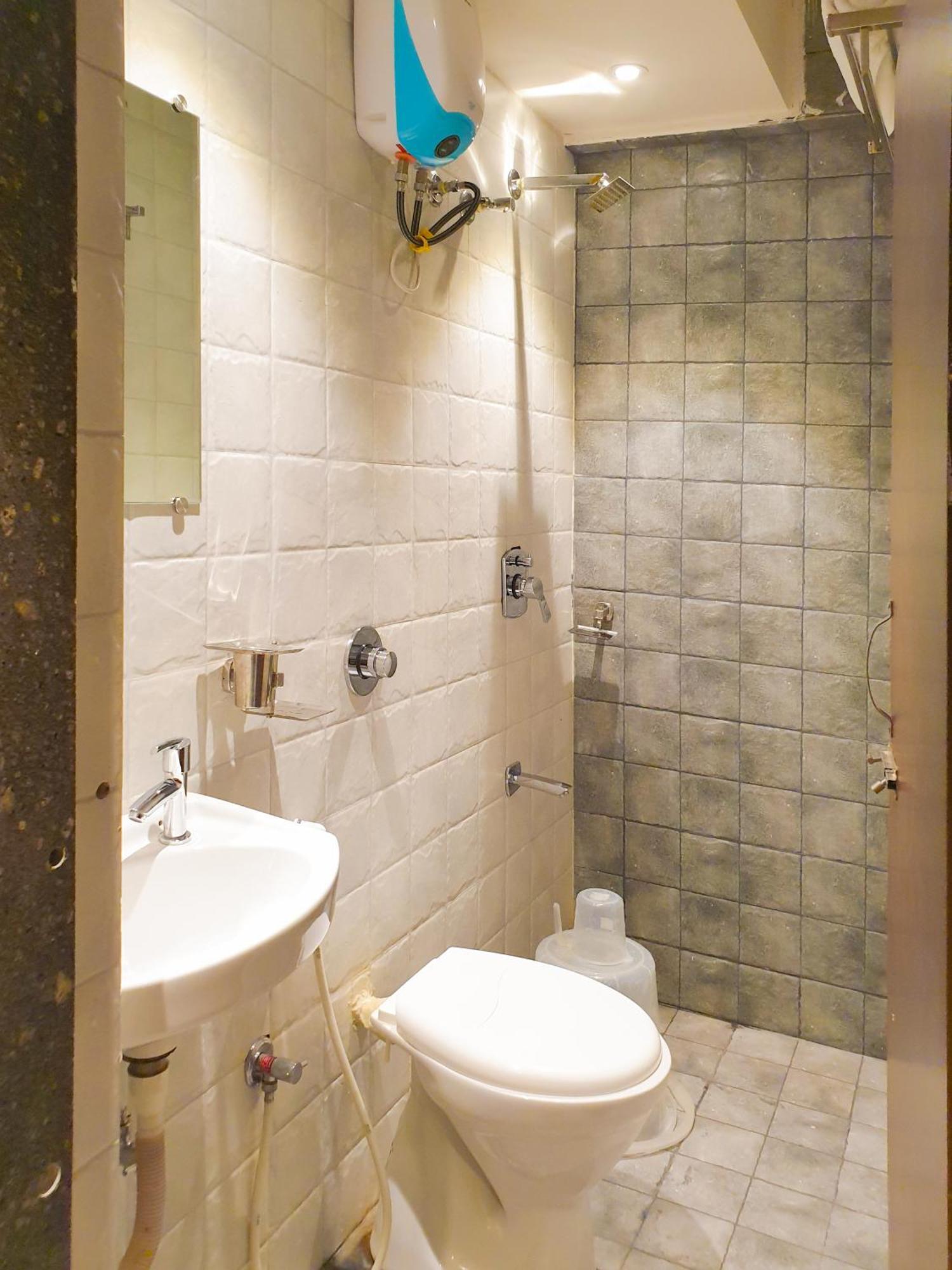 Hotel Nova Star Rajkot Buitenkant foto