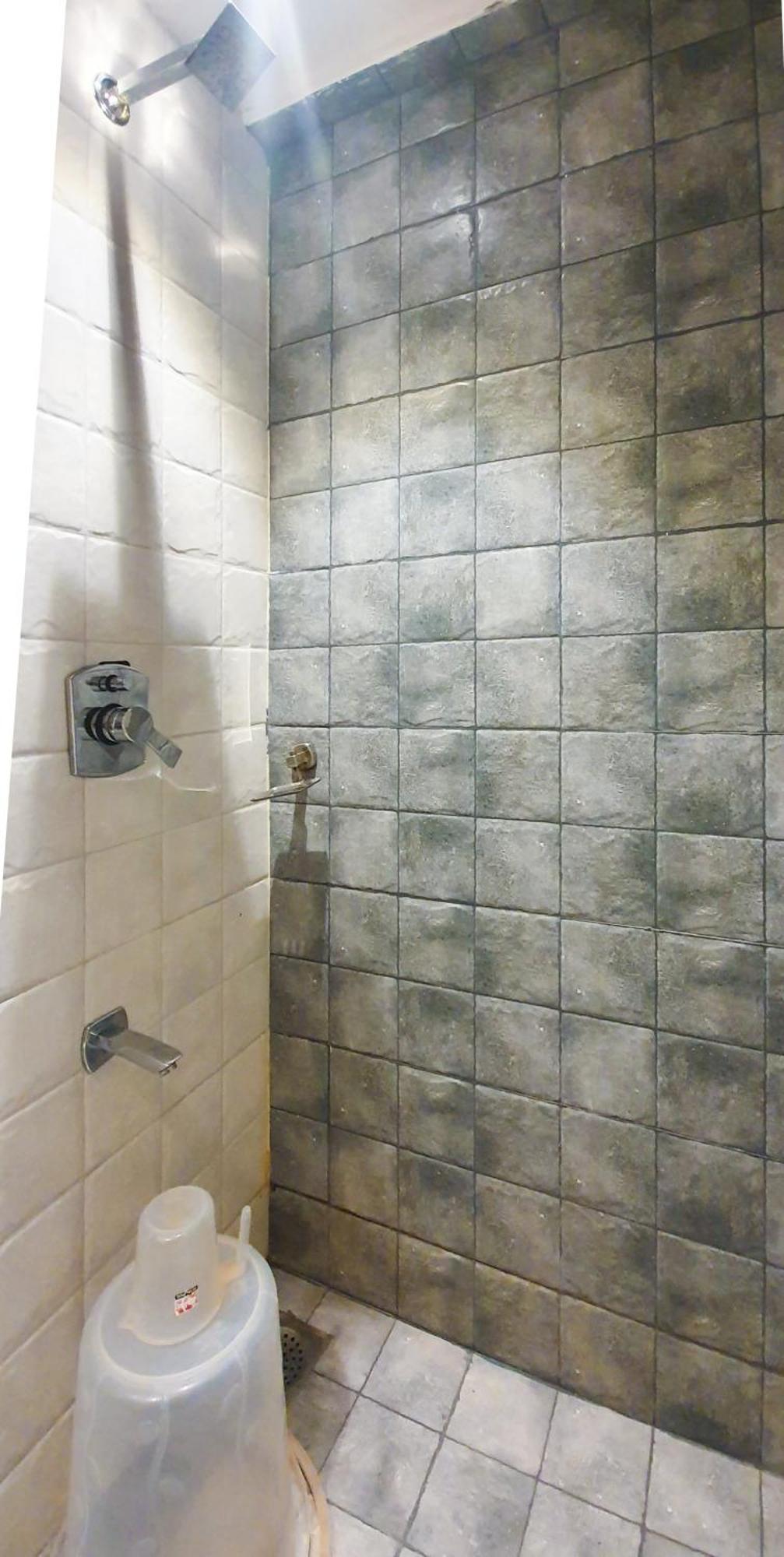 Hotel Nova Star Rajkot Buitenkant foto